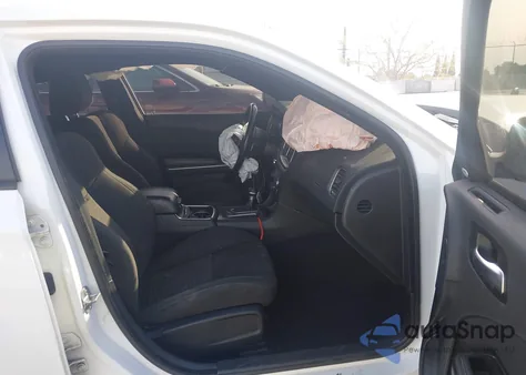 2019 Dodge Charger Gt Rwd z USA, uszkodzony, nr VIN 2C3CDXHG4KH608845